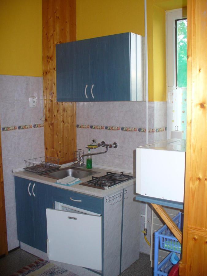 Pleiveisz Apartman Sárvár Екстериор снимка